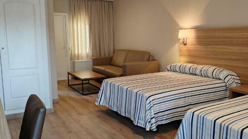 Quarto Superior com Sacada, Best Osuna