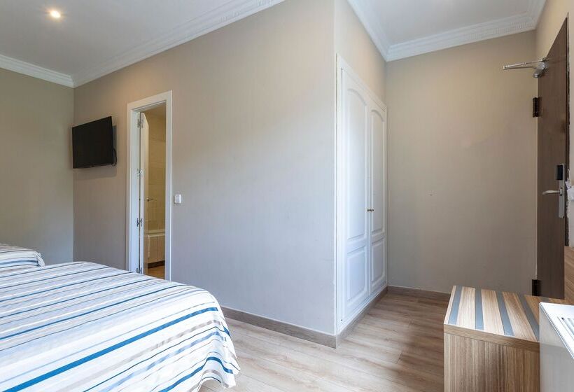 Quarto Familiar, Best Osuna