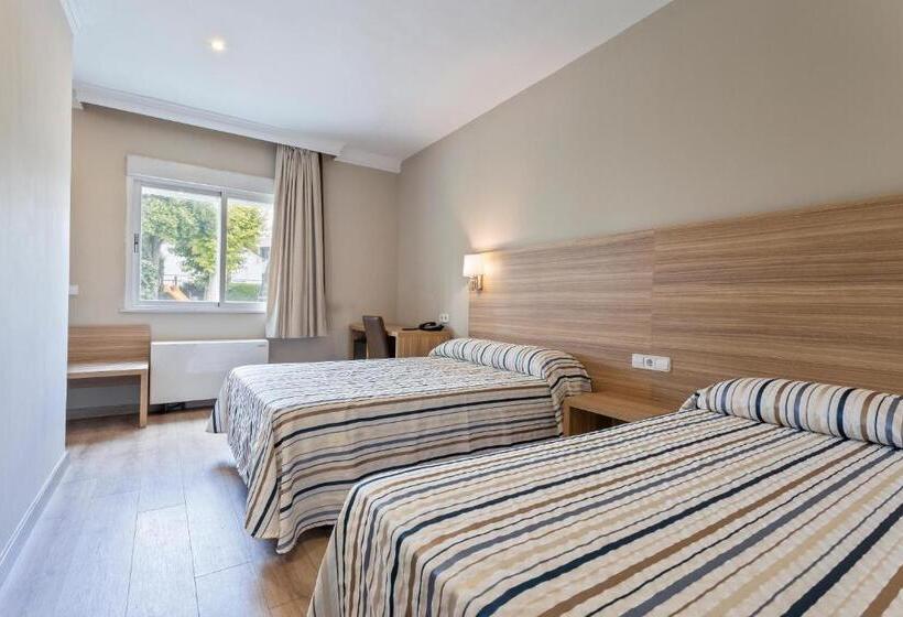 Quarto Familiar, Best Osuna