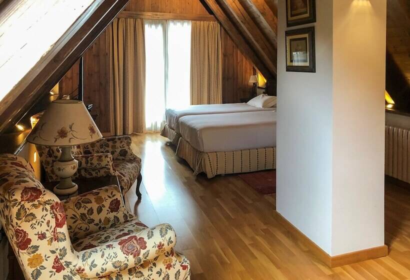 جناح جونيور, Meliá de Tredós
