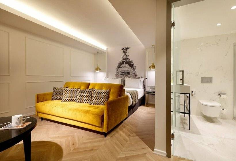 家庭间, Eurostars Madrid Gran Via