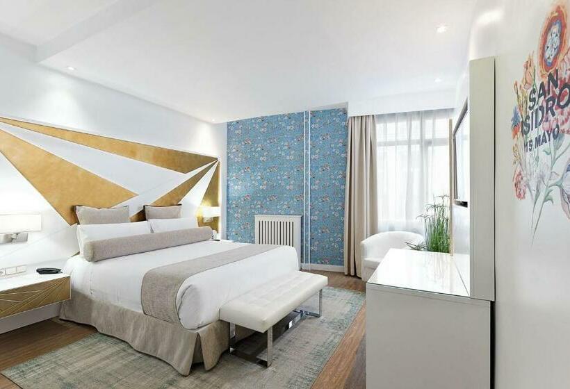 اتاق سوپریور با چشم‌انداز, Hotel Mayorazgo