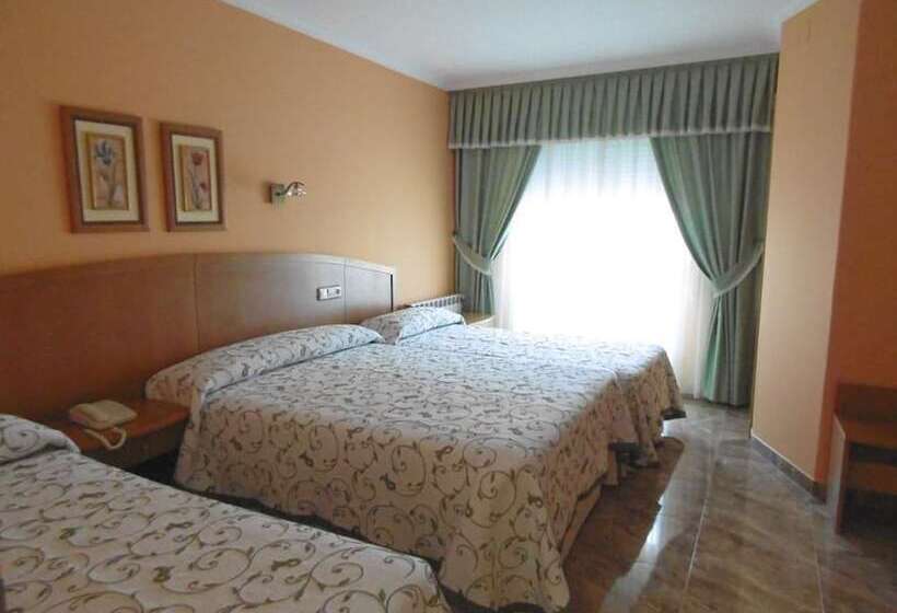 اتاق استاندارد چهار تخته, Miramar