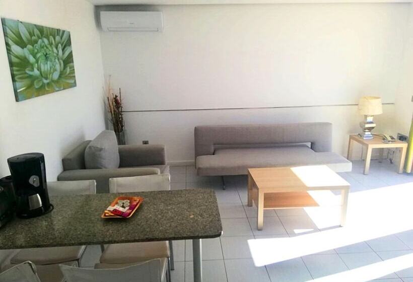 Appartamento Premium 1 Camera da Letto Vista Mare, Servatur Riosol