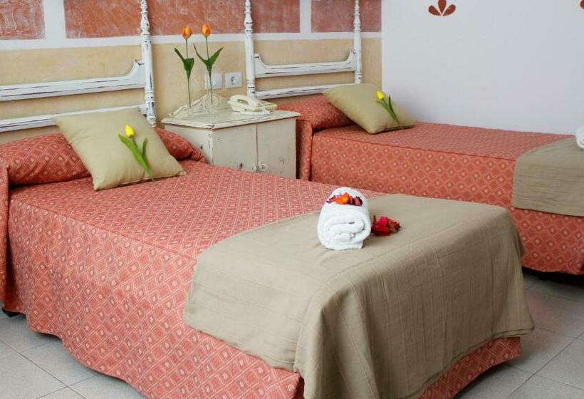 4인용 스탠다드 룸, 4dreams Hotel Chimisay