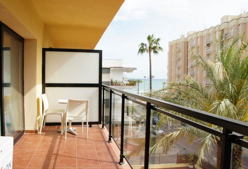 غرفة قياسية إطلالة جانبية علي البحر, Adia Hotel Cunit Playa