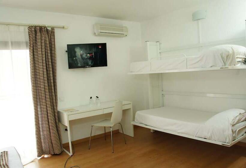غرفة قياسية إطلالة جانبية علي البحر, Adia Hotel Cunit Playa