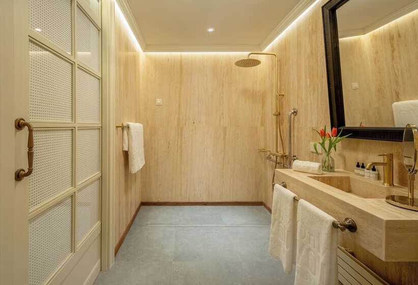 Premium room with terrace, Only You Hotel Sevilla
