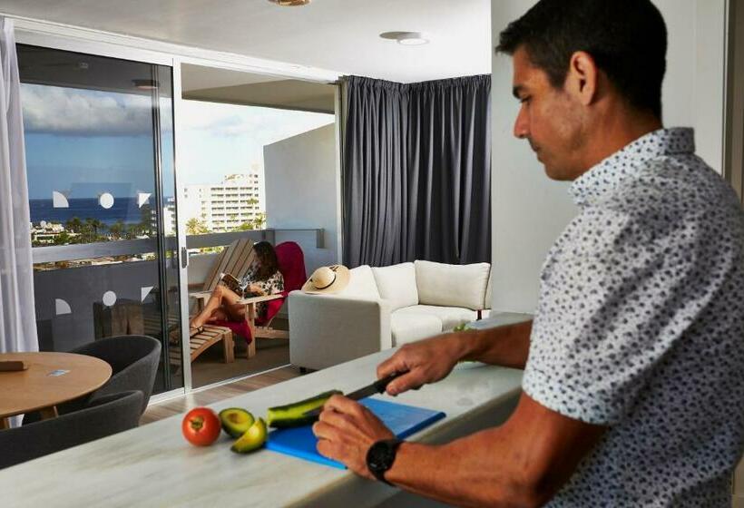 Люкс Вид на Море, Coral Suites & Spa - Adults Only