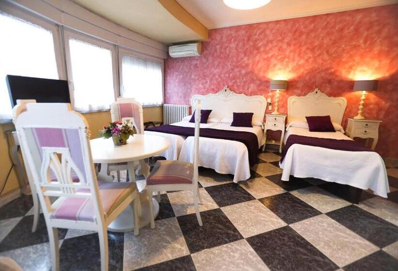 اتاق استاندارد چهار تخته, Hostal Goya Suites