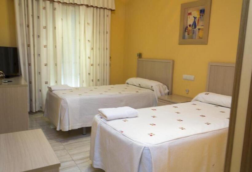 스탠다드 룸, Hostal Dulcinea
