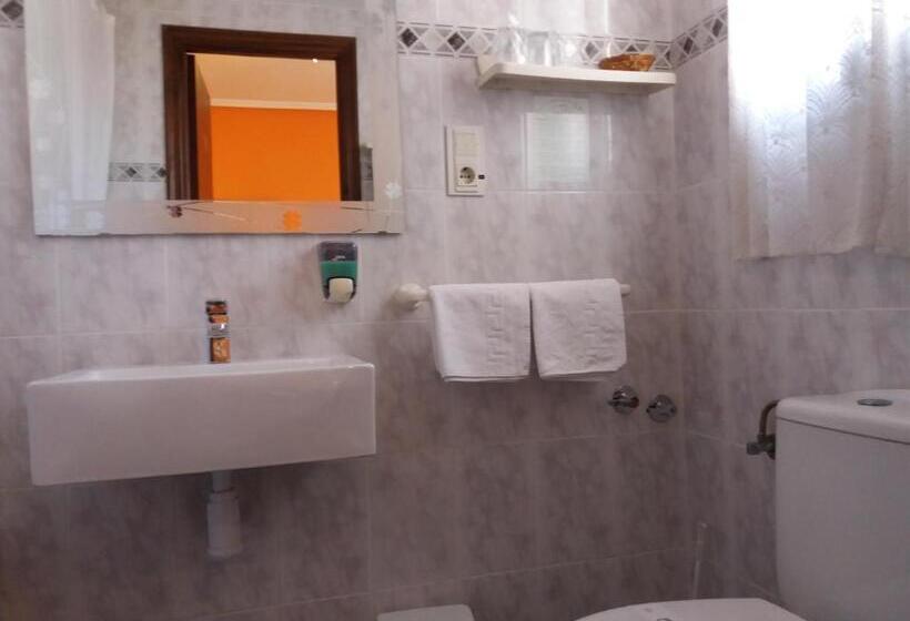 Habitación Estándar, Hostal La Pilarica