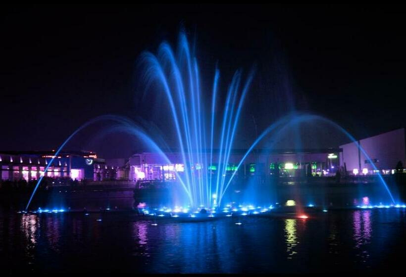 Номер Стандарт Вид на Озеро, Parquesur