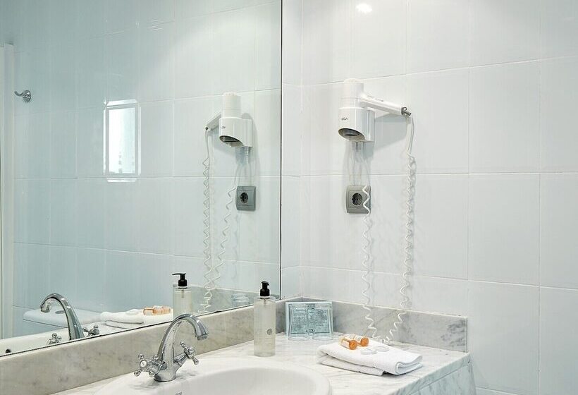 Quarto Economy, Reimar