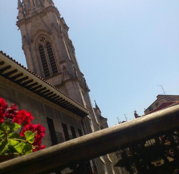标准单人间共用浴室, Roquefer Bilbao Central Rooms
