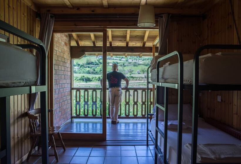 Дом 1 Спальня, Albergue La Cabaña   Hostel