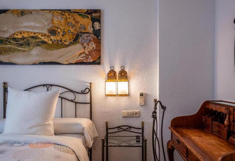 اتاق لوکس یک تخته, Casa De Reyes