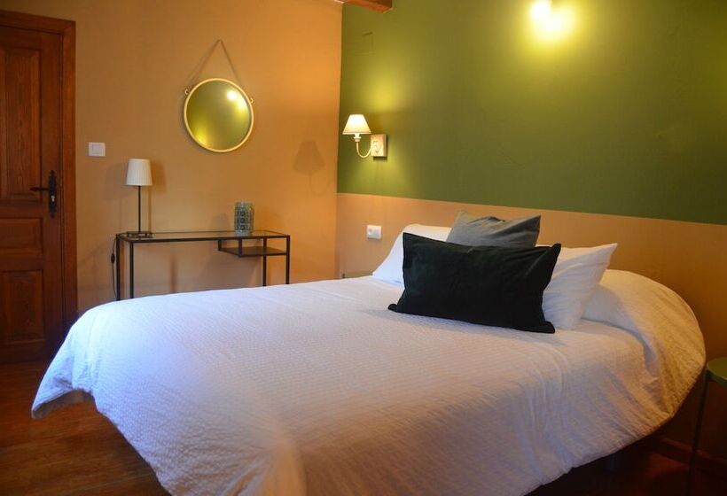 수피리어 룸, Hostal Refugio De Gredos
