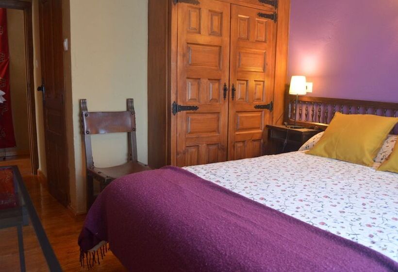 스탠다드 룸, Hostal Refugio De Gredos