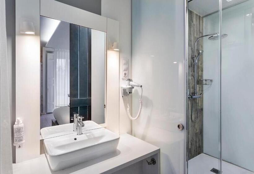 اتاق پرمیوم, B&b Hotel Madrid Centro Fuencarral 52