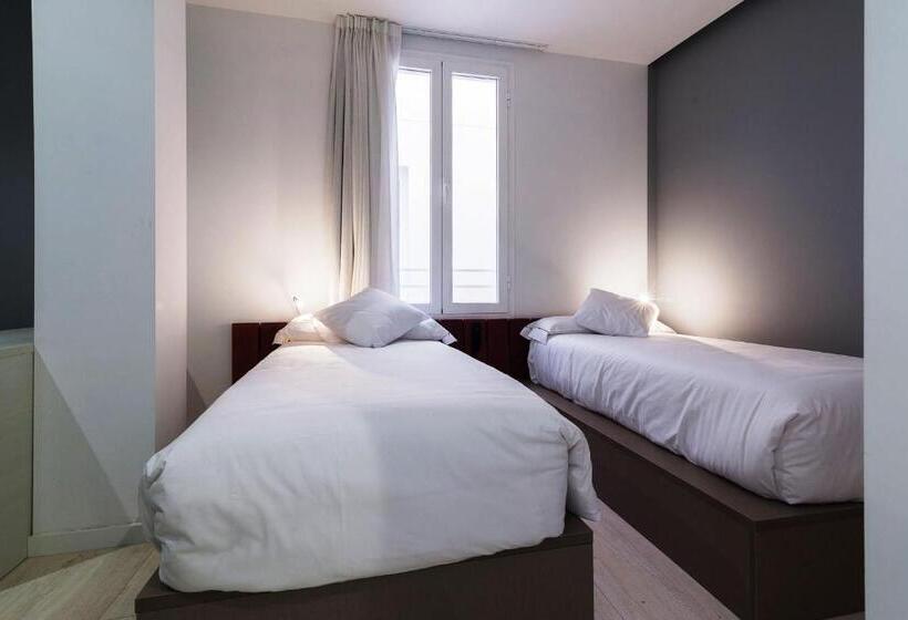 اتاق استاندارد, B&b Hotel Madrid Centro Fuencarral 52