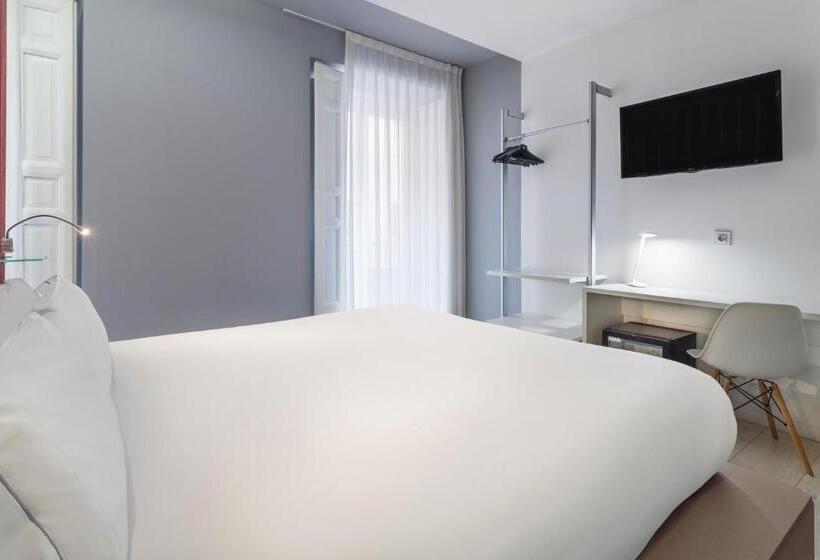اتاق پرمیوم, B&b Hotel Madrid Centro Fuencarral 52