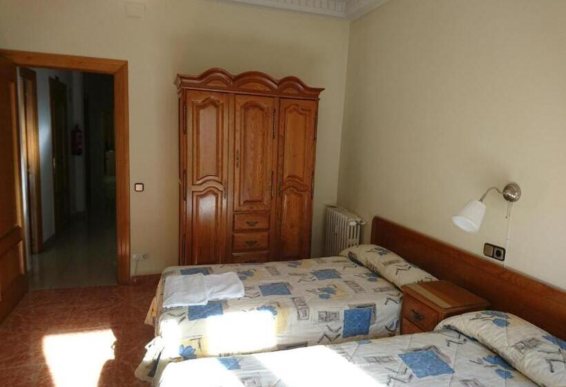 اتاق استاندارد, Hostal Retiro