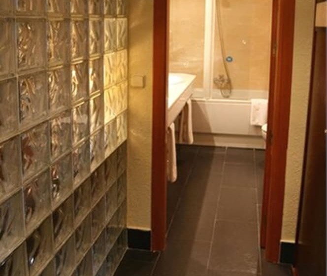 Quarto Estandar, Prado Real