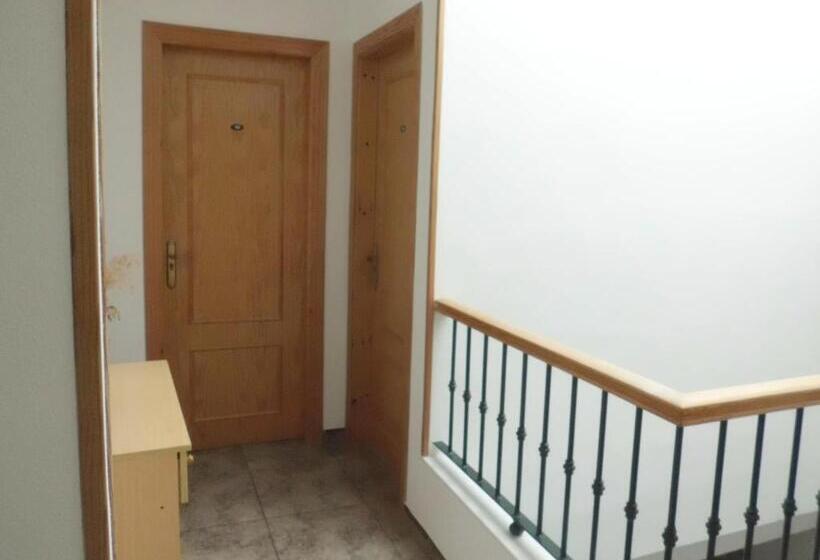 スタンダードインサイドビュールーム, Hostal El Mirador