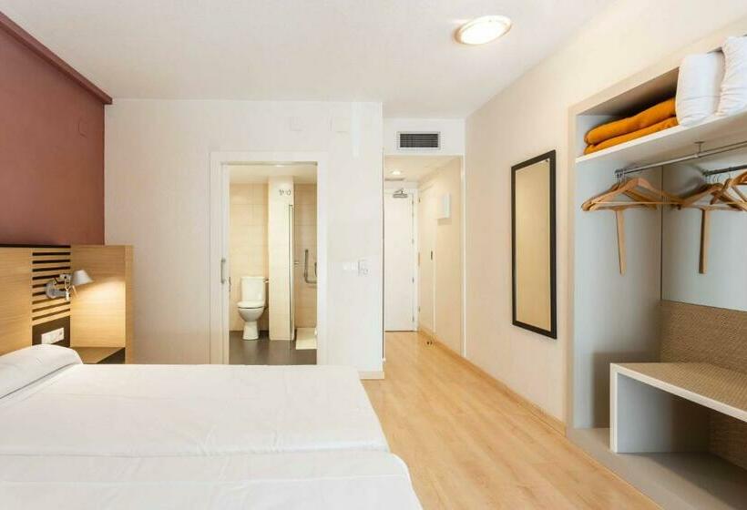 Номер Стандарт, Oroel Hotel & Spa