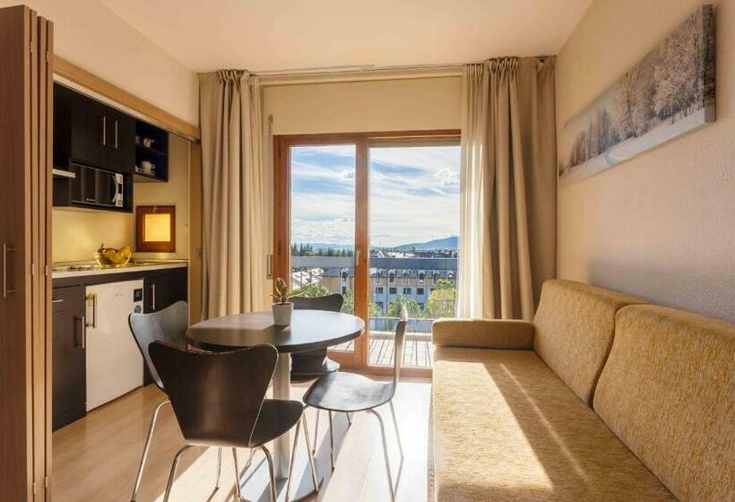 Номер Стандарт, Oroel Hotel & Spa