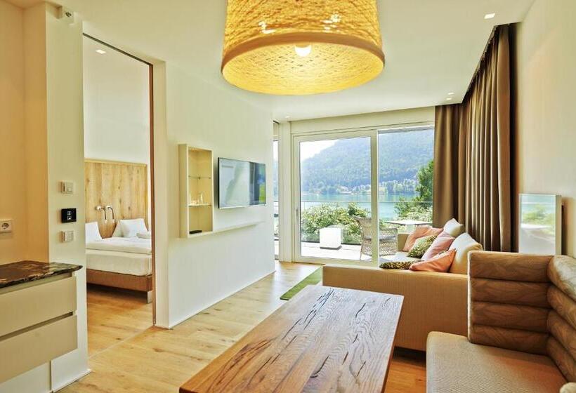 Люкс, Amerika Holzer Hotel & Resort