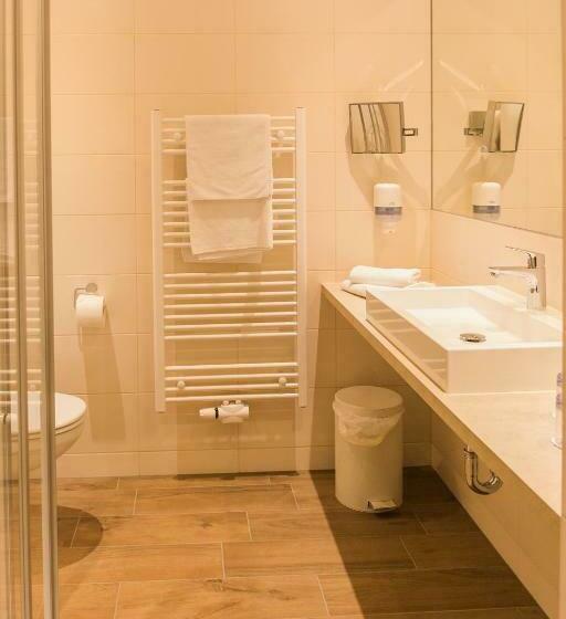 Номер Superior с Балконом, Familiengut Hotel Burgstaller