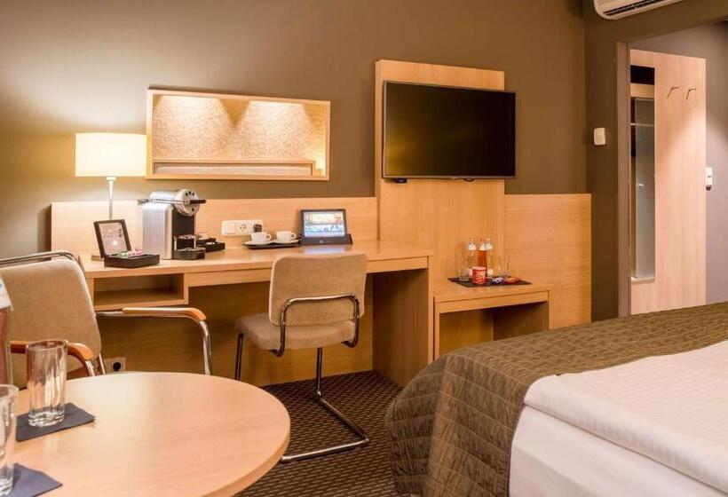 Стандартный Номер Кровать Кинг, Best Western Premier Central Hotel Leonhard