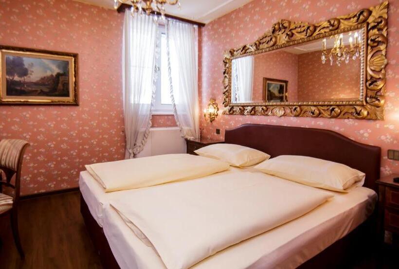 スタンダードルーム, Palais Porcia