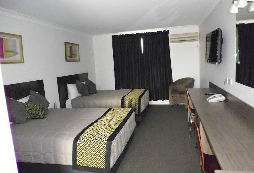 Номер Стандарт, Burke & Wills Motor Inn