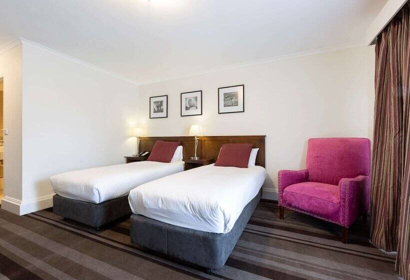 Номер Superior, Mercure Canberra