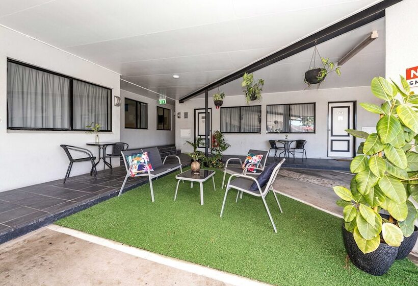 اتاق استاندارد برای معلولان, Alara Motor Inn