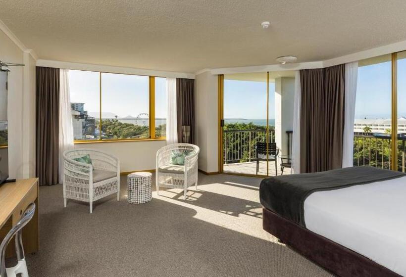 Люкс Superior, Pacific Hotel Cairns