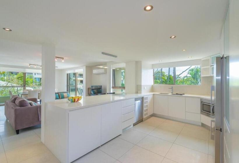 带3个卧室的高级公寓, Munna Beach Apartments