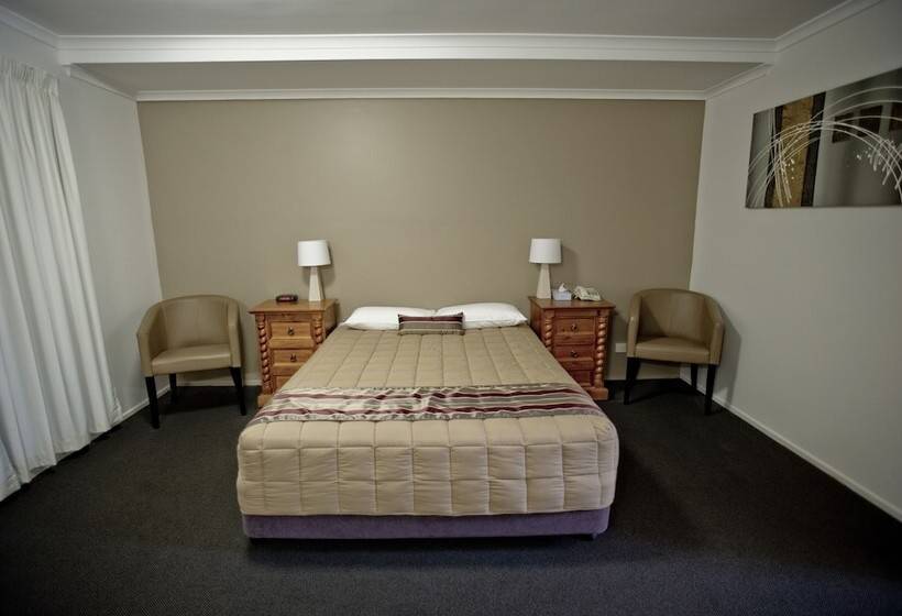 이그제큐티브 룸, Centrepoint Motor Inn