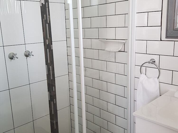 스탠다드 룸, Town House Motor Inn