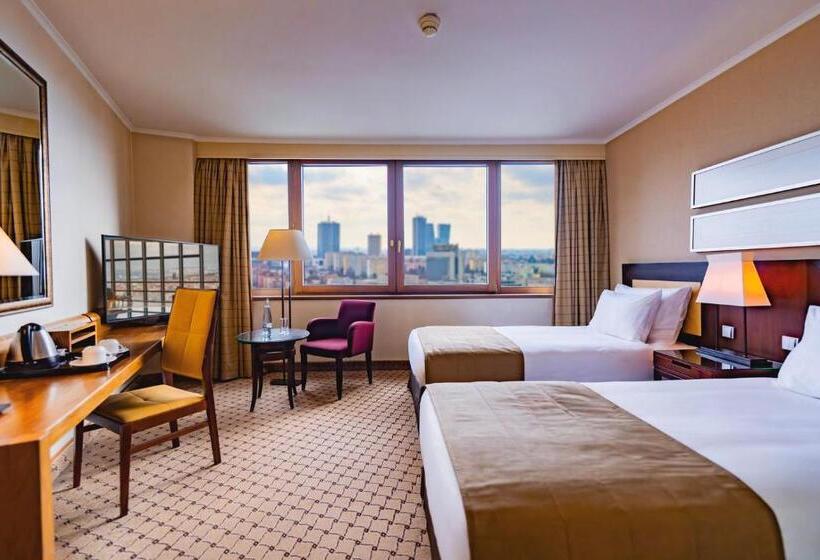 اتاق لوکس با چشم‌انداز شهر, Grand Hotel Prague Towers   Czech Leading Hotels