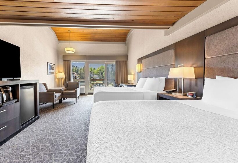 ２ダブルベッドのスタンダードルーム, Best Western Plus Banff International Lodge