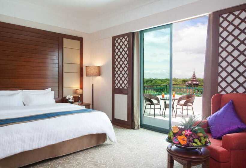 带景观的行政房, Hilton Mandalay