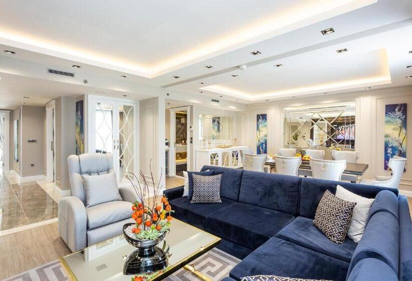 Президентский Люкс, Ramada By Wyndham Sofia City Center