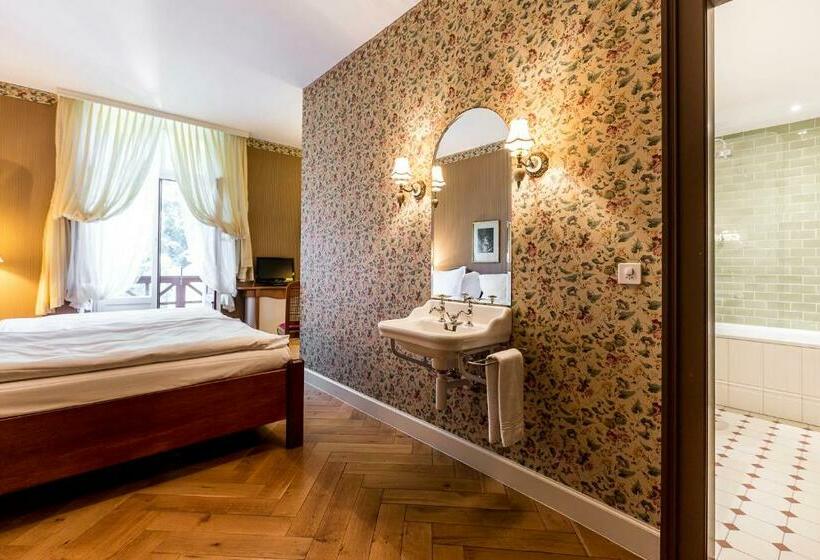 Номер Superior с Видом, Grandhotel Giessbach