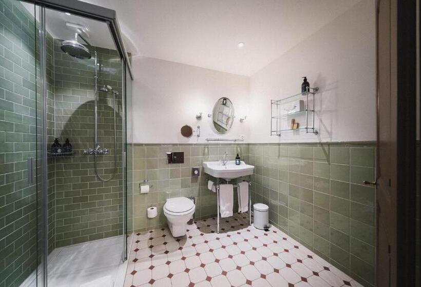 Номер Superior с Видом, Grandhotel Giessbach