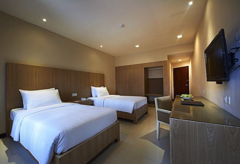 Номер Стандарт Вид на Море, Berjaya Hotel Colombo