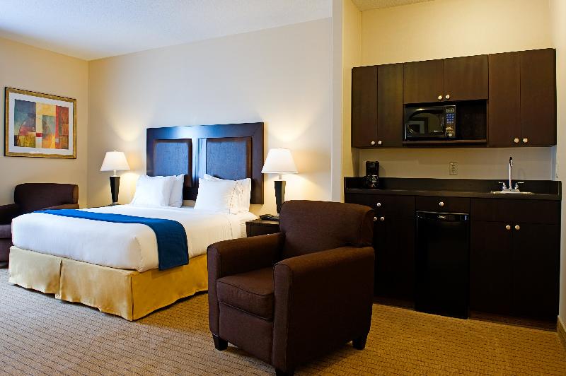 エクゼクティブスイート, Holiday Inn Express & Suites Regina South, An Ihg
